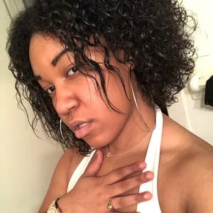 Meet your Posher, Chastity